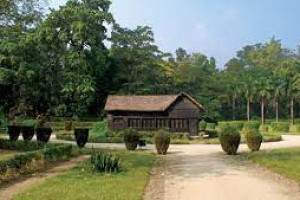 TIKAPUR_PARK.jpg